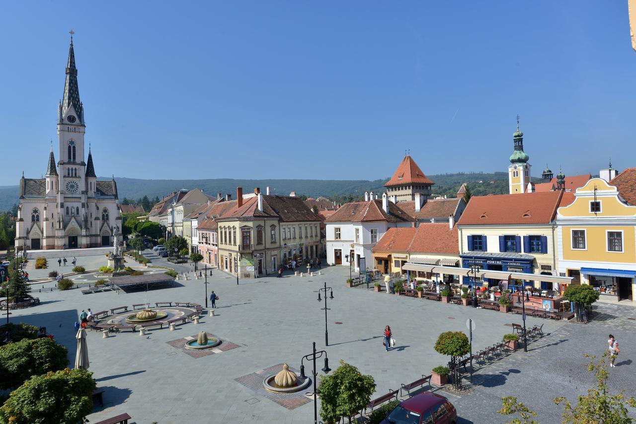 Hotel Irottkoe Kőszeg Esterno foto