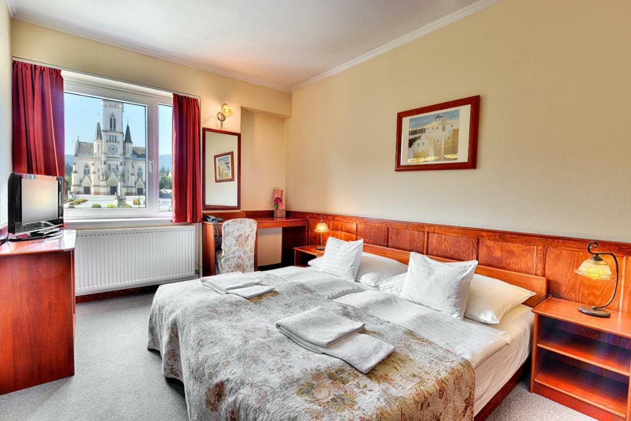 Hotel Irottkoe Kőszeg Esterno foto